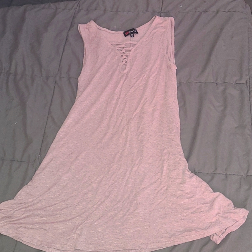 Criss cross tank